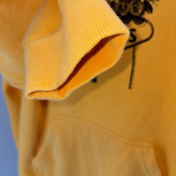 Formula 1 Grand Prix Las Vegas 2023 Hoodie Yellow Size Small Sweatshirt Pacsun - Picture 5 of 9
